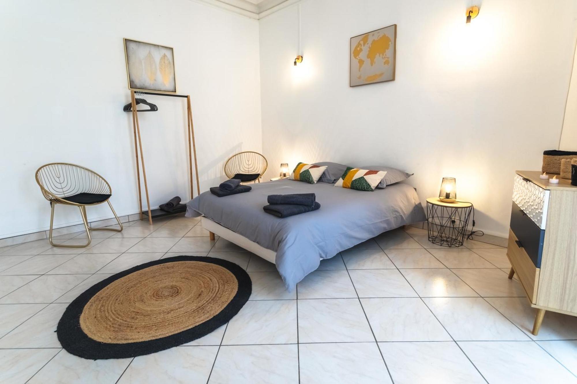 Le Albert 1Er Beziers Appartements Tout Equipes ภายนอก รูปภาพ