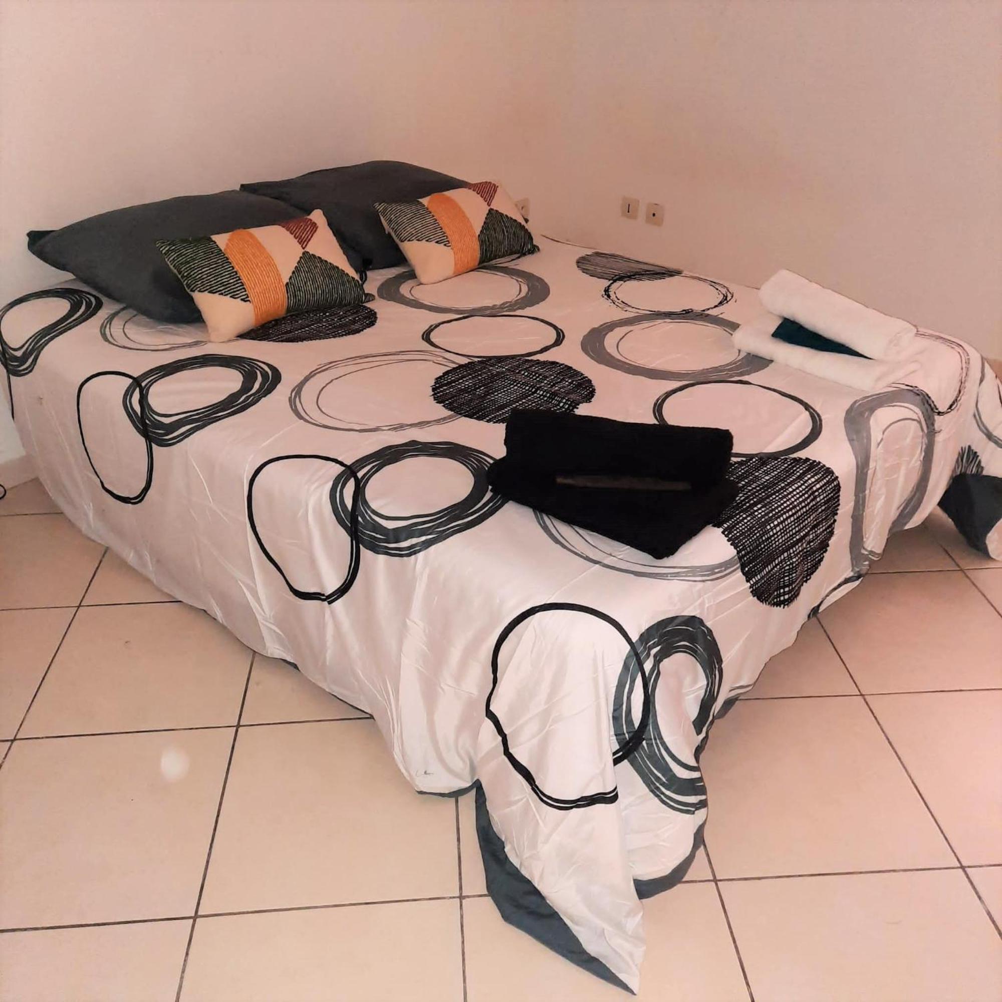 Le Albert 1Er Beziers Appartements Tout Equipes ภายนอก รูปภาพ